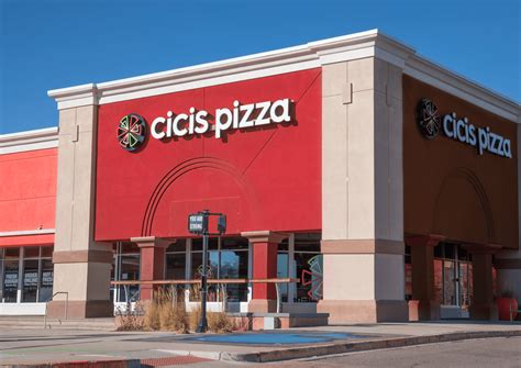 cicis pizza